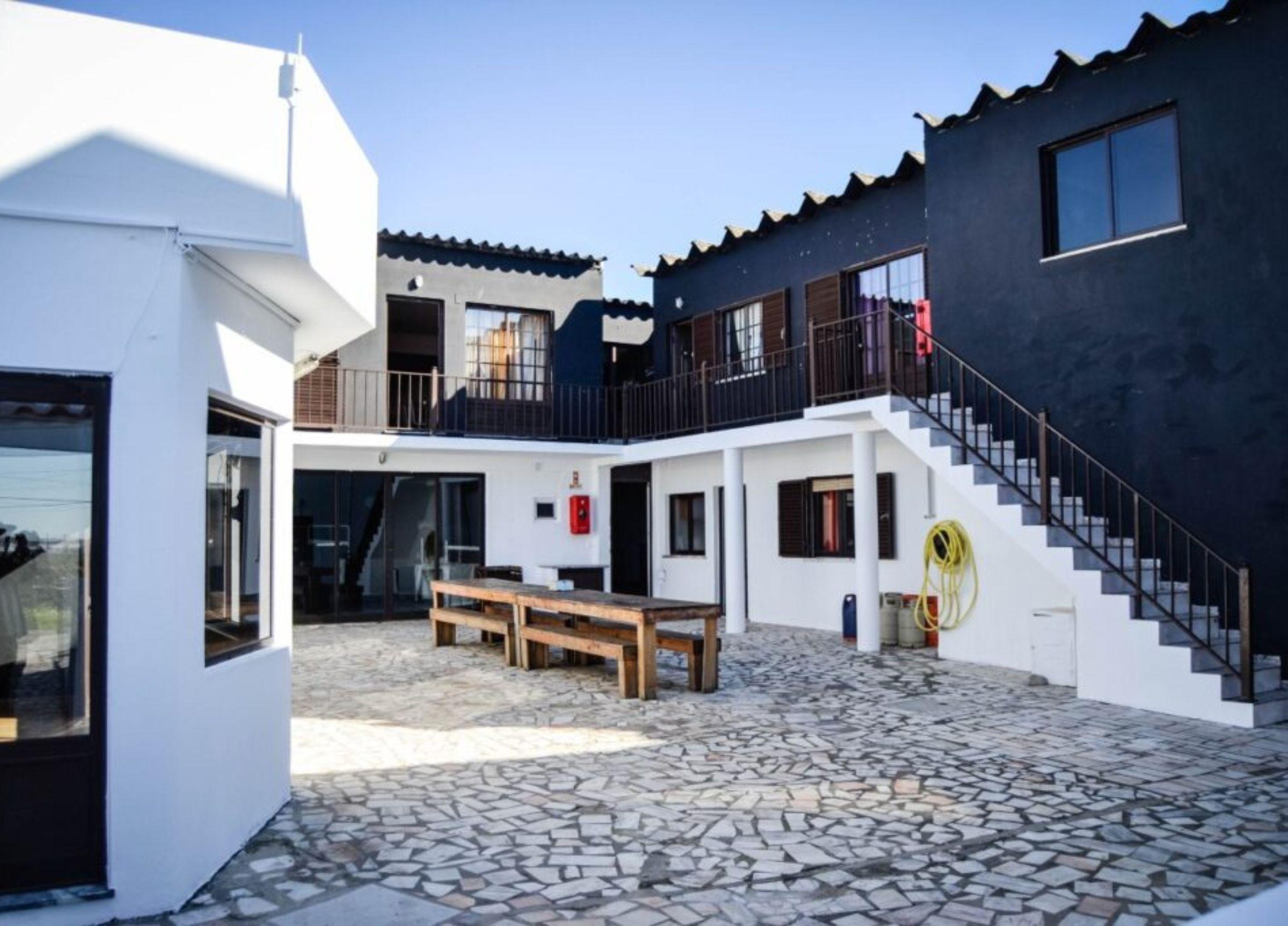 Personalboendet på Magnus & friends surfcamp i Portugal